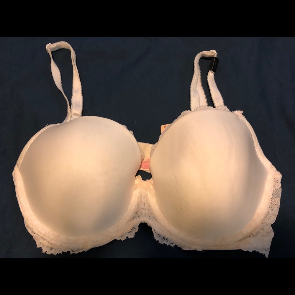 NWT VS Dream Angels Bra